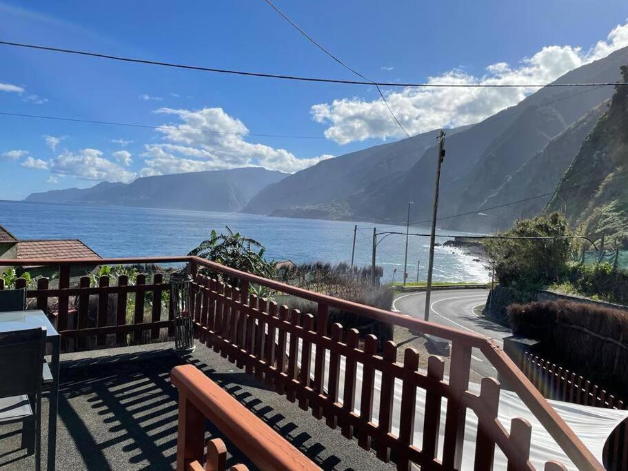 Cozy With Ocean View Chalet