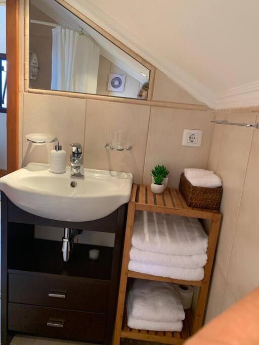 Cozy With Ocean View Chalet Seixal (Madeira)